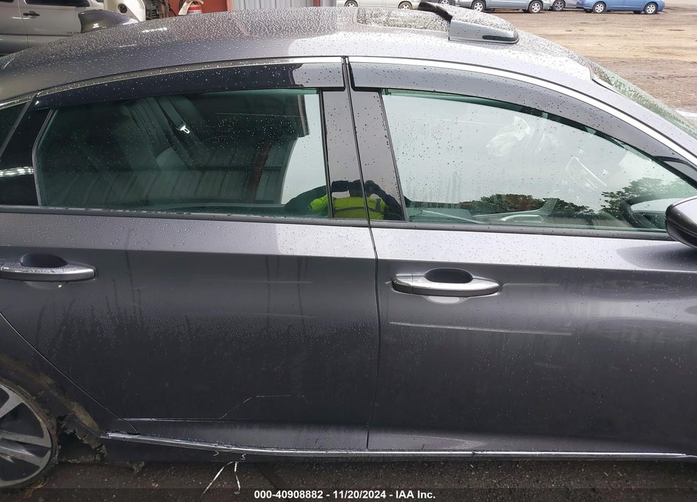 2019 HONDA ACCORD HYBRID TOURING VIN: 1HGCV3F99KA009977