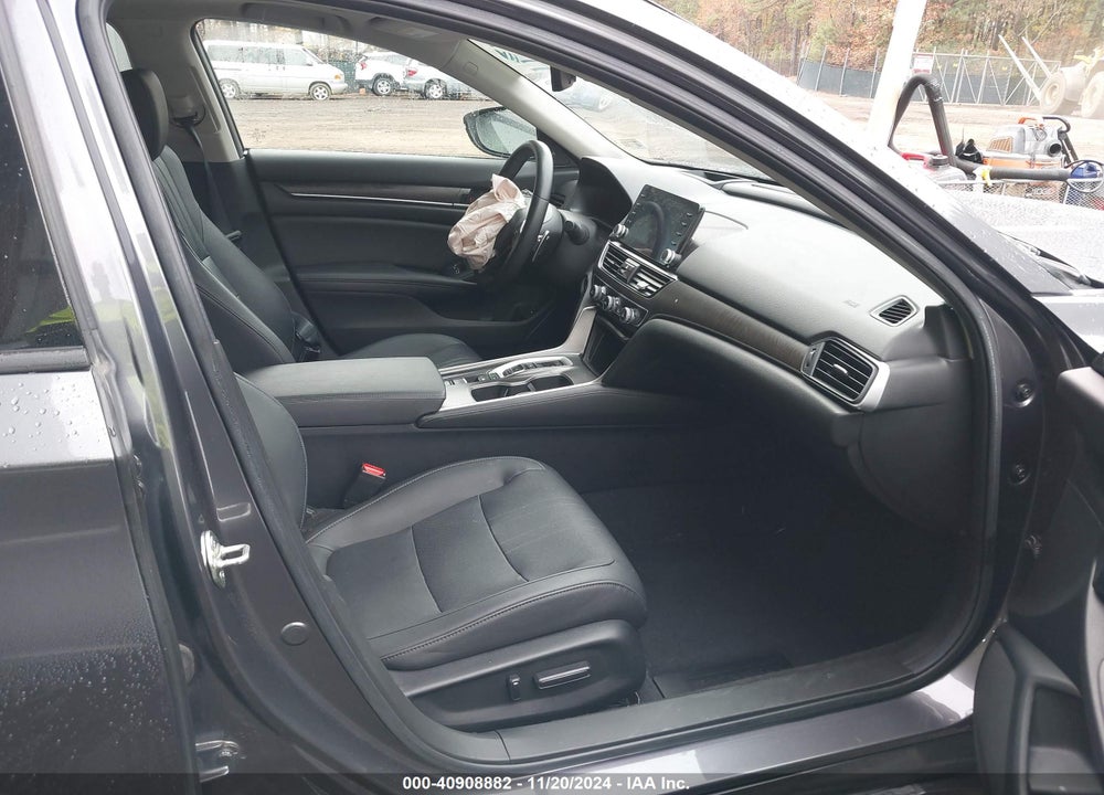 2019 HONDA ACCORD HYBRID TOURING VIN: 1HGCV3F99KA009977