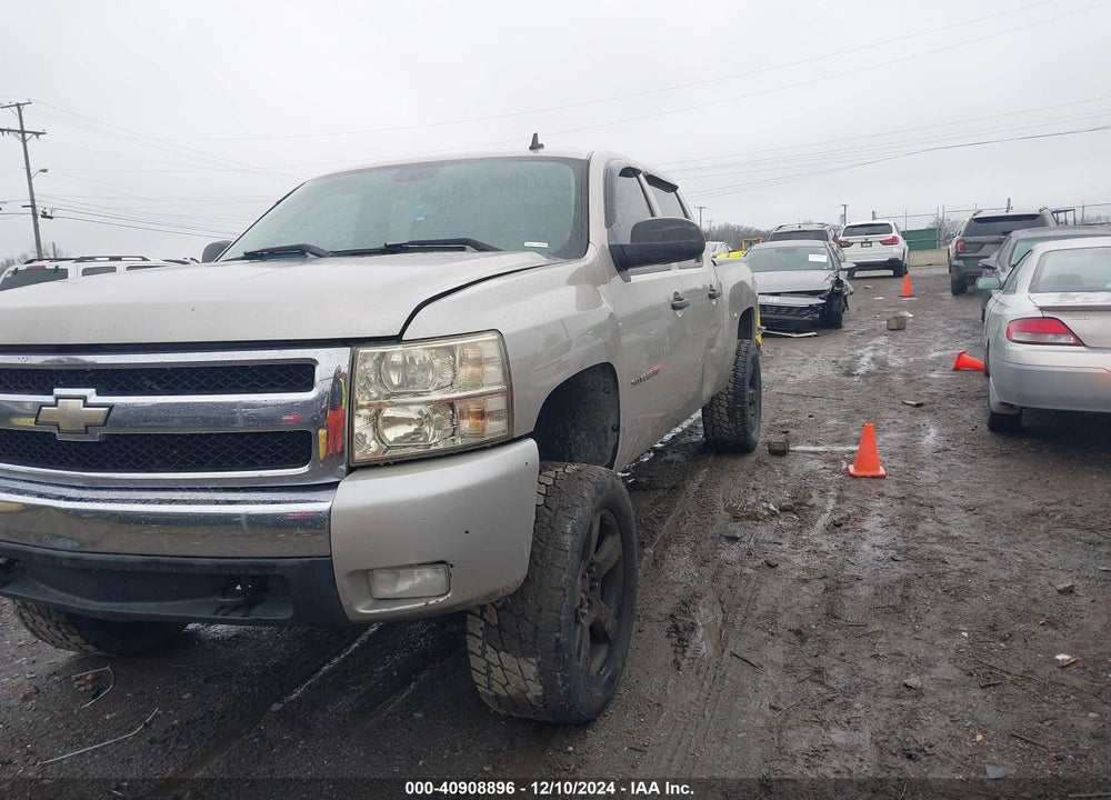 2008 CHEVROLET SILVERADO 1500 LT2 VIN: 3GCEC13J18G181026
