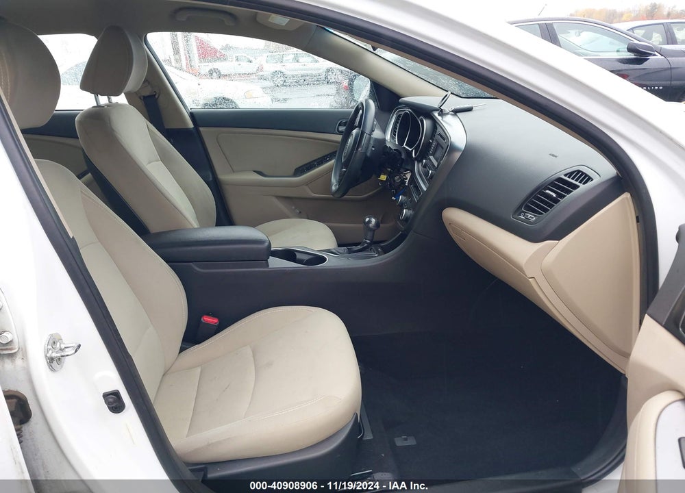 2014 KIA OPTIMA LX VIN: 5XXGM4A76EG339342