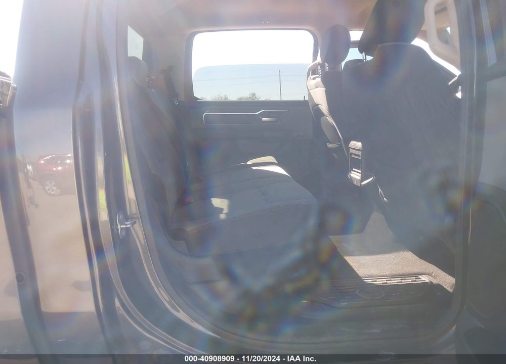 2019 RAM 1500 BIG HORN/LONE STAR 4X2 5'7 BOX VIN: 1C6RREFT9KN684779