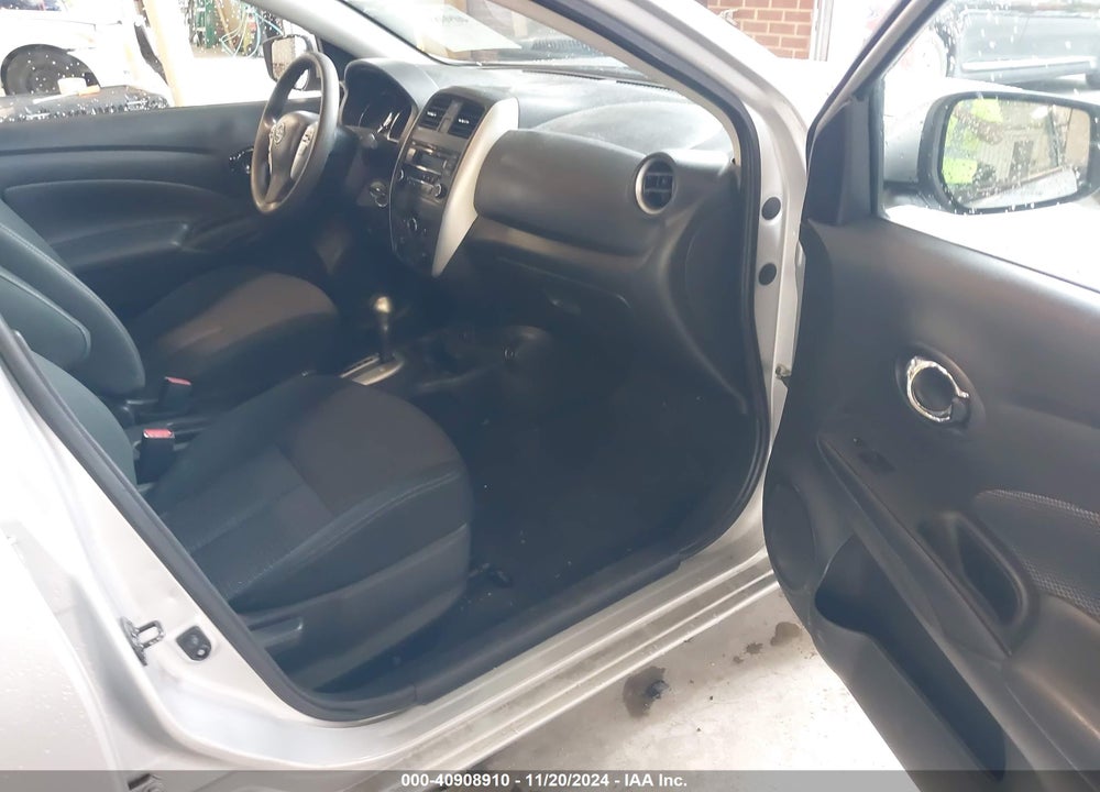 2018 NISSAN VERSA VIN: 3N1CN7AP5JL804353