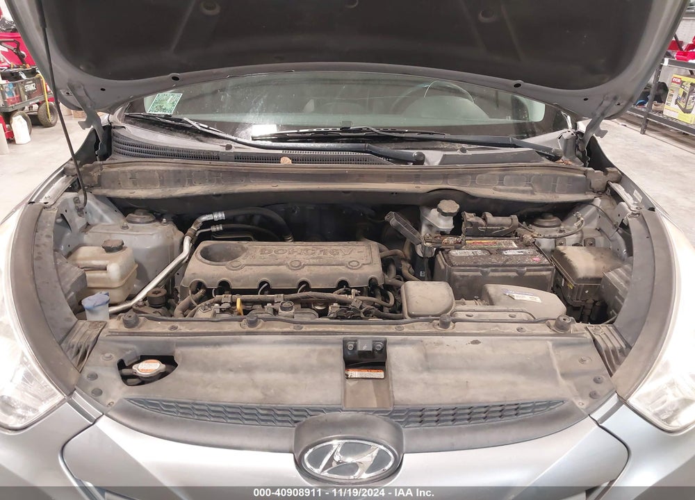 2011 HYUNDAI TUCSON GLS VIN: KM8JUCAC9BU158086