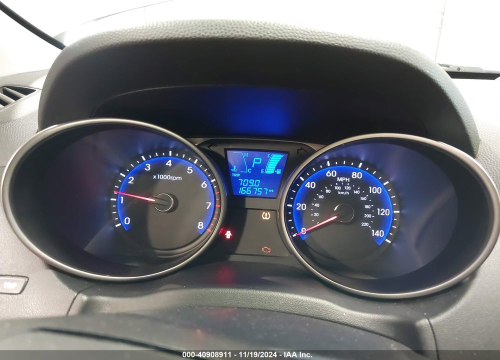 2011 HYUNDAI TUCSON GLS VIN: KM8JUCAC9BU158086