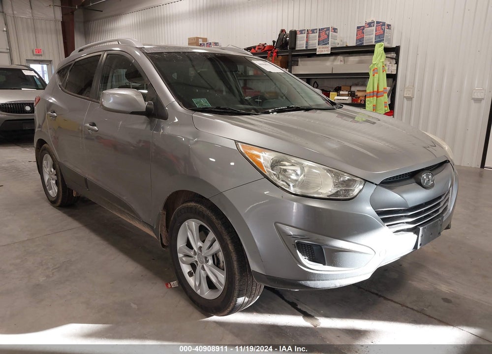 2011 HYUNDAI TUCSON GLS VIN: KM8JUCAC9BU158086