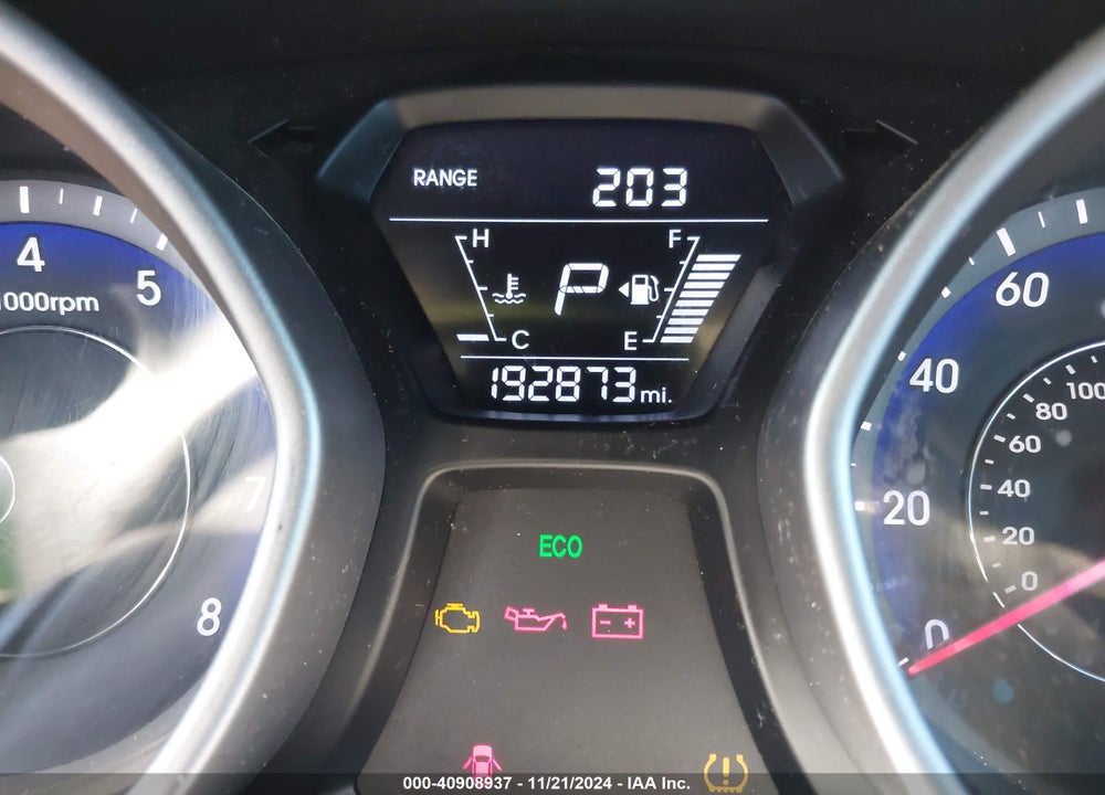 2014 HYUNDAI ELANTRA LIMITED VIN: KMHDH4AE5EU150595