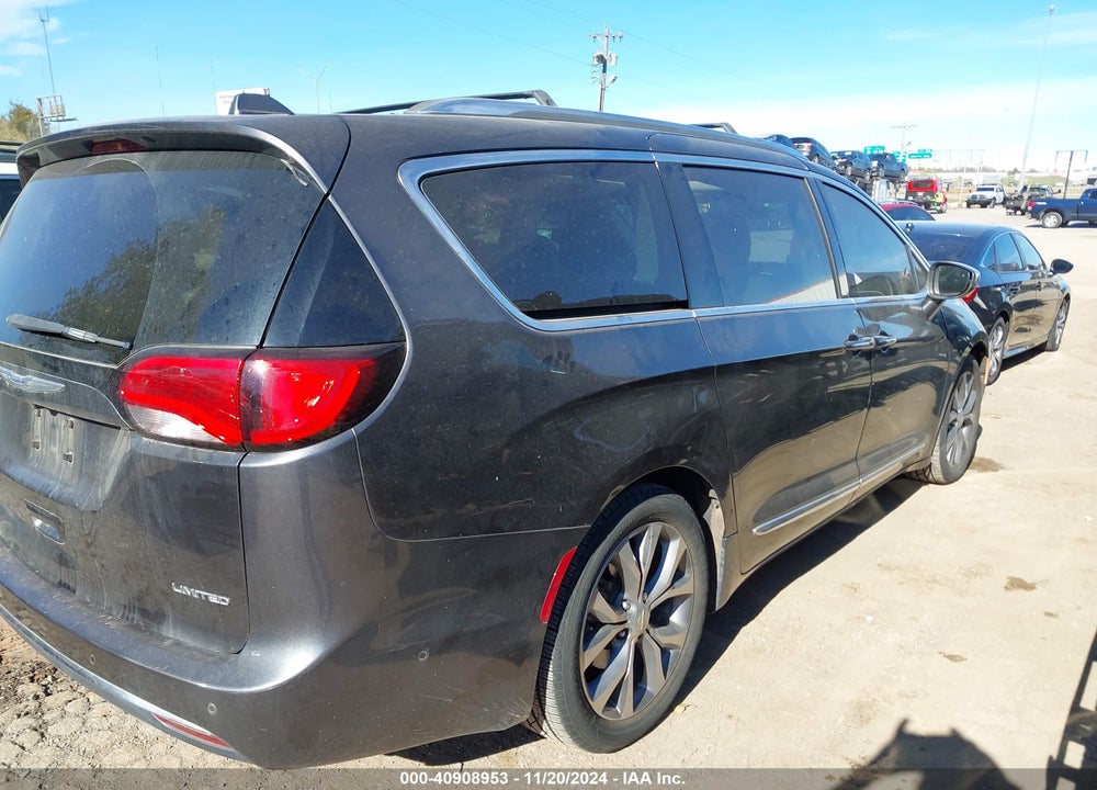 2019 CHRYSLER PACIFICA LIMITED VIN: 2C4RC1GG0KR603899