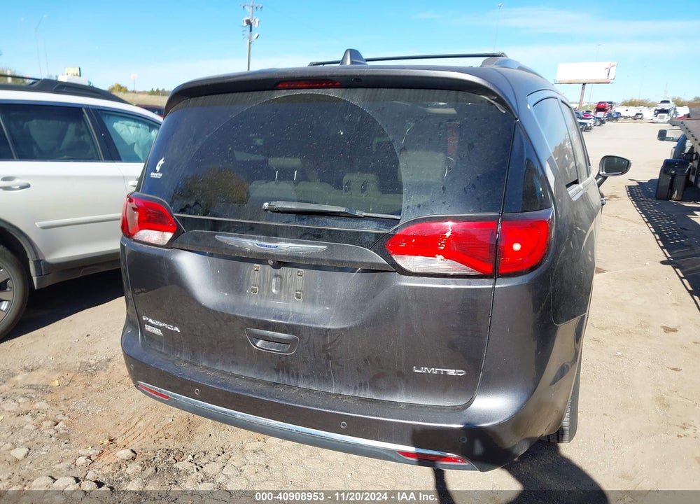 2019 CHRYSLER PACIFICA LIMITED VIN: 2C4RC1GG0KR603899