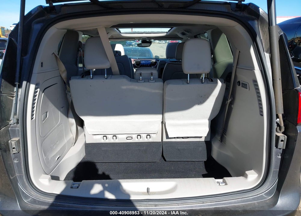 2019 CHRYSLER PACIFICA LIMITED VIN: 2C4RC1GG0KR603899