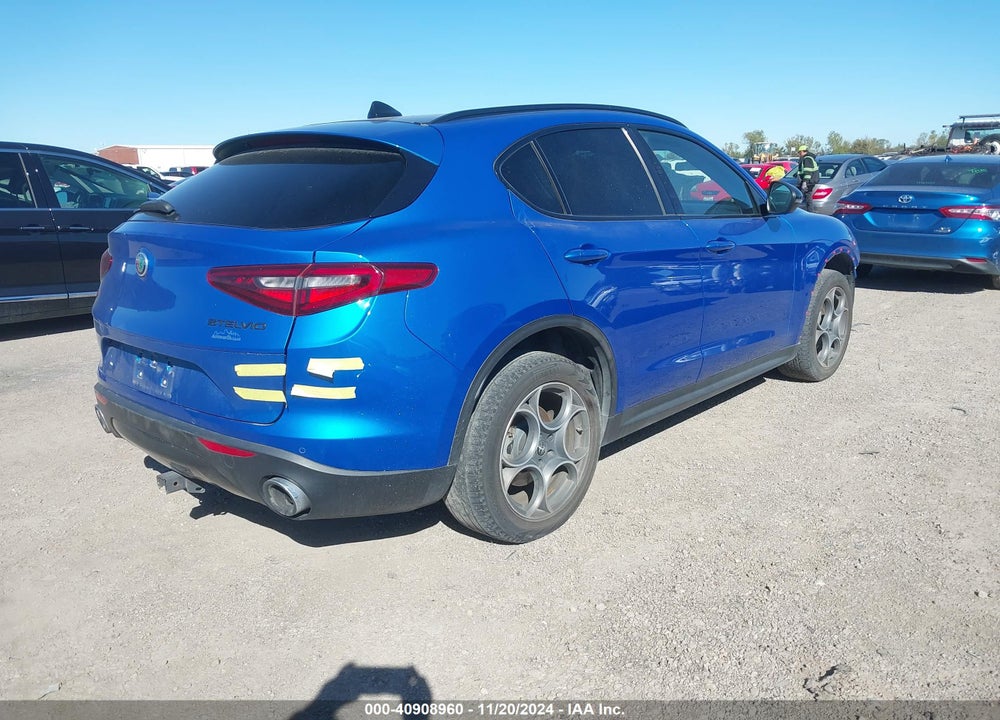 2021 ALFA ROMEO STELVIO AWD VIN: ZASPAKAN6M7D00339
