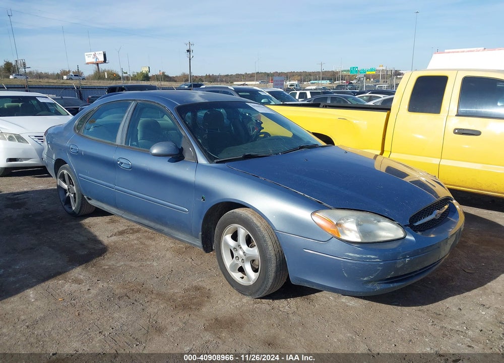 2000 FORD TAURUS SES VIN: 1FAFP5524YG167063
