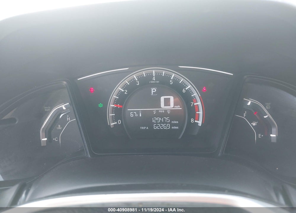 2018 HONDA CIVIC LX VIN: 2HGFC2F53JH608156
