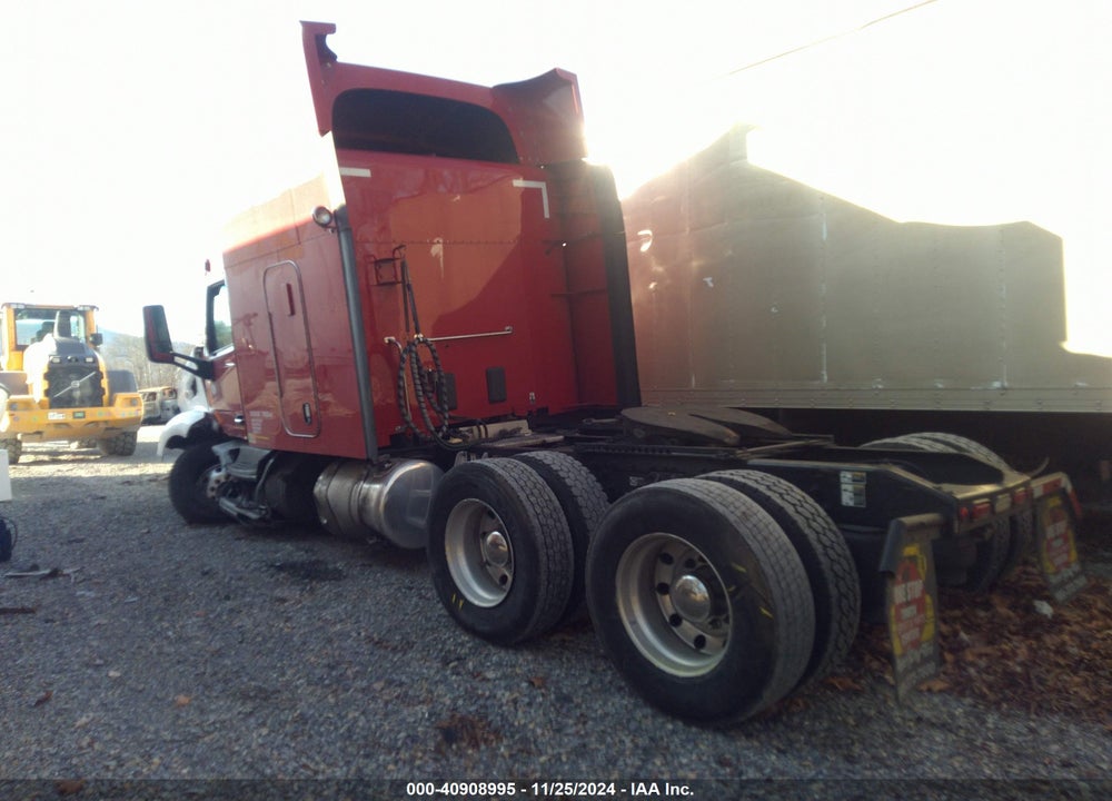 2020 PETERBILT 579 VIN: 1XPBD49X0LD661513