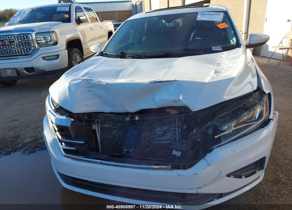2021 VOLKSWAGEN PASSAT VIN: 1VWSA7A38MC013183