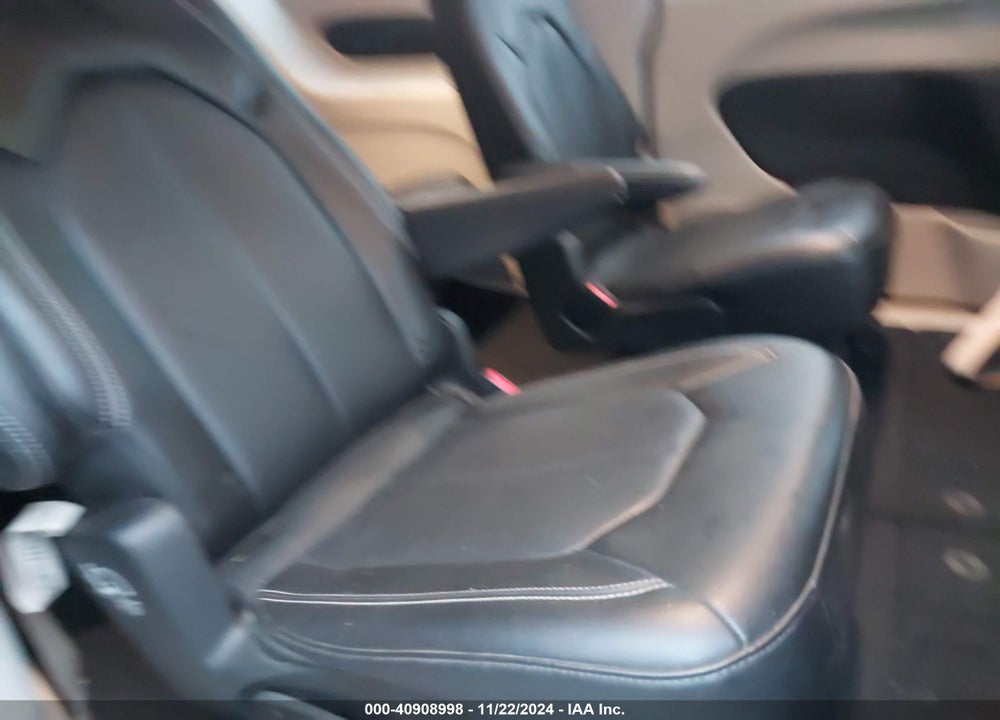 2023 CHRYSLER PACIFICA TOURING L VIN: 2C4RC1BG5PR502341