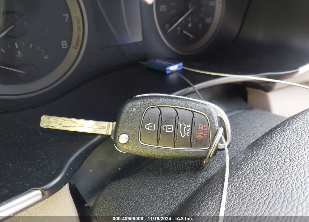 2021 HYUNDAI TUCSON SE VIN: KM8J23A4XMU381724
