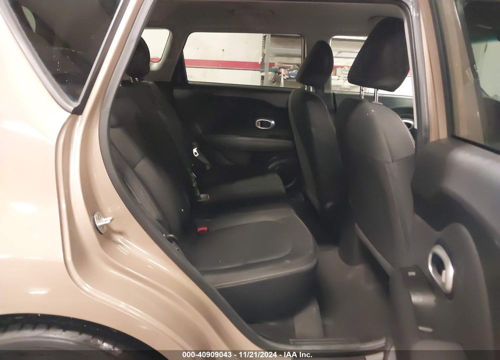 2016 KIA SOUL VIN: KNDJN2A24G7266771