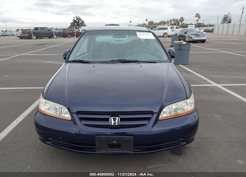 2002 HONDA ACCORD 2.3 LX VIN: JHMCG66582C002724