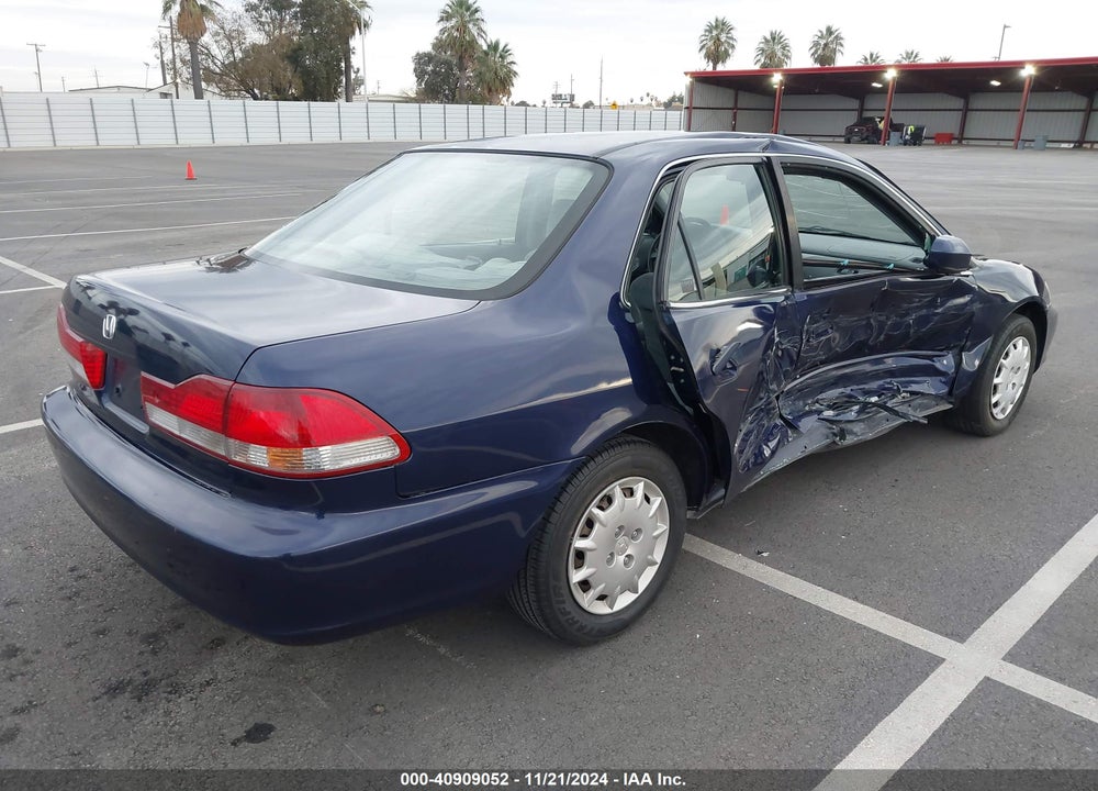 2002 HONDA ACCORD 2.3 LX VIN: JHMCG66582C002724