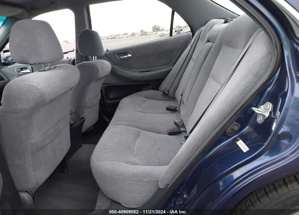 2002 HONDA ACCORD 2.3 LX VIN: JHMCG66582C002724