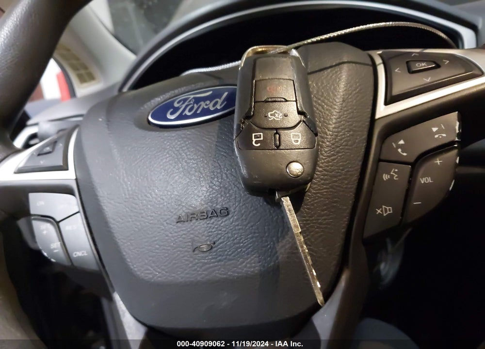 2013 FORD FUSION VIN: 3FA6P0G72DR325480