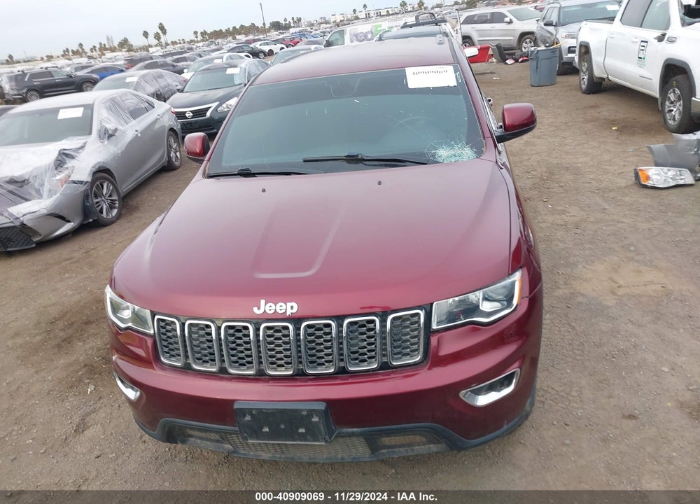2017 JEEP GRAND CHEROKEE LAREDO 4X2 VIN: 1C4RJEAG4HC621443