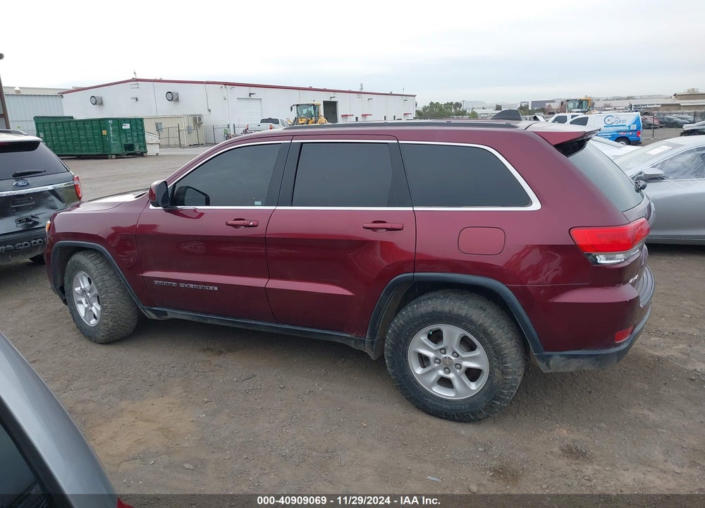 2017 JEEP GRAND CHEROKEE LAREDO 4X2 VIN: 1C4RJEAG4HC621443