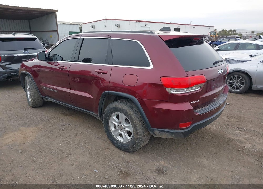 2017 JEEP GRAND CHEROKEE LAREDO 4X2 VIN: 1C4RJEAG4HC621443
