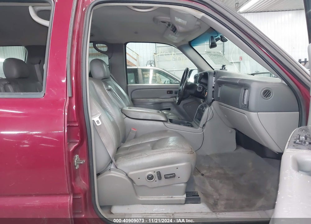 2004 CHEVROLET TAHOE Z71 VIN: 1GNEK13Z54R187342