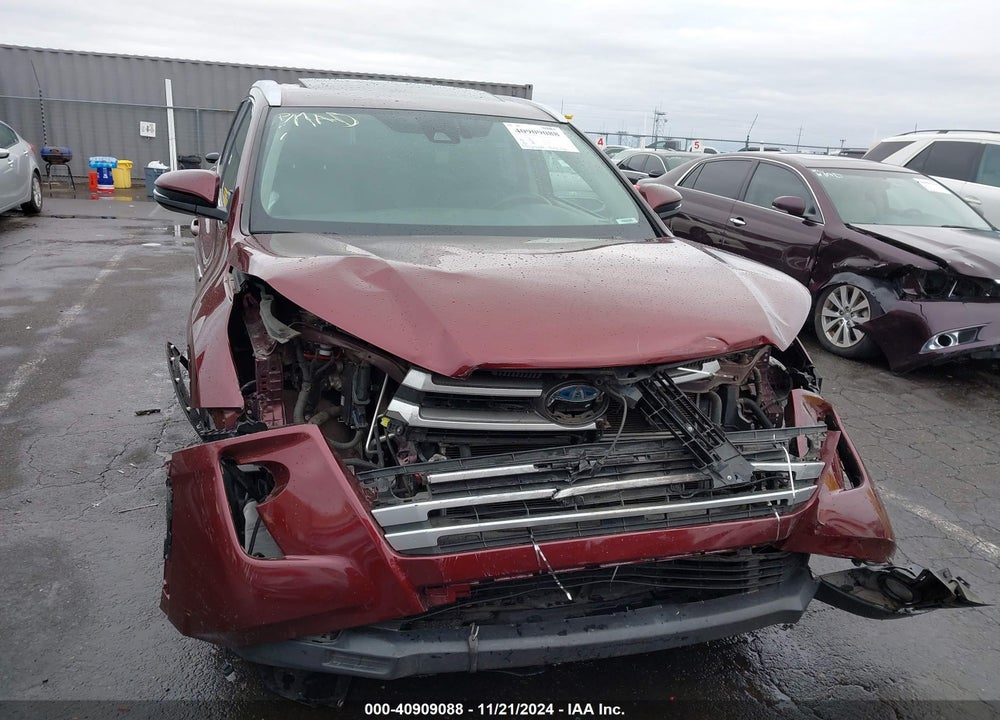 2019 TOYOTA HIGHLANDER HYBRID XLE VIN: 5TDJGRFH5KS057604