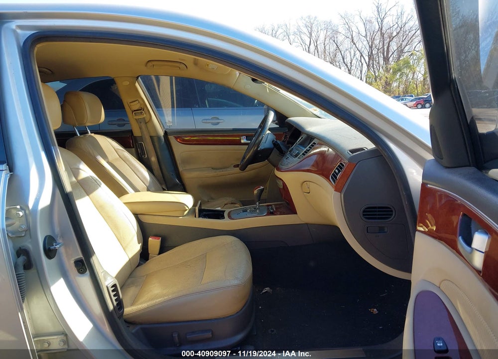 2012 HYUNDAI GENESIS 3.8 VIN: KMHGC4DD9CU176418