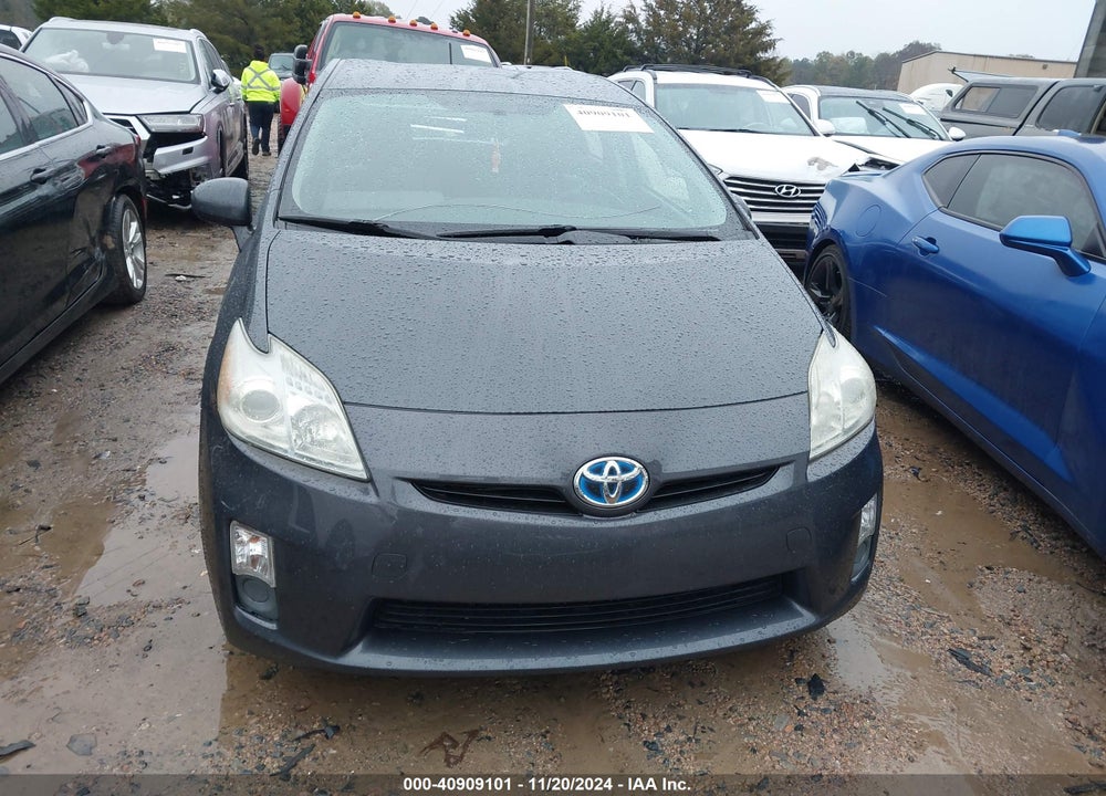2011 TOYOTA PRIUS TWO VIN: JTDKN3DU5B1453052
