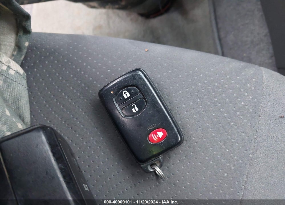 2011 TOYOTA PRIUS TWO VIN: JTDKN3DU5B1453052