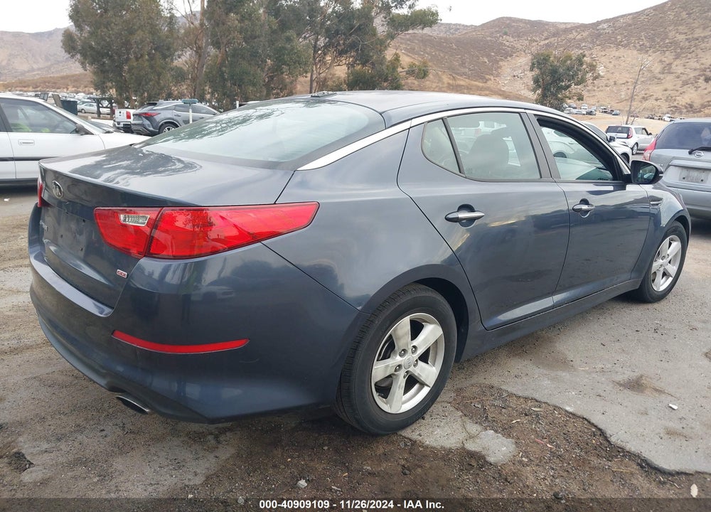2015 KIA OPTIMA LX VIN: KNAGM4A77F5598358