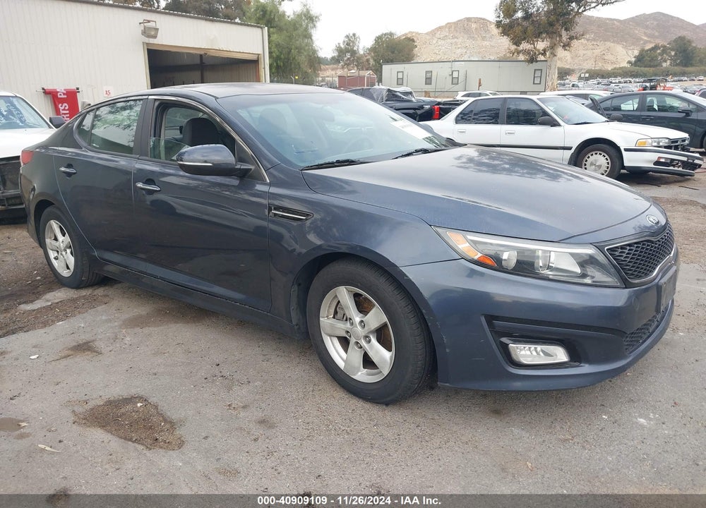 2015 KIA OPTIMA LX VIN: KNAGM4A77F5598358