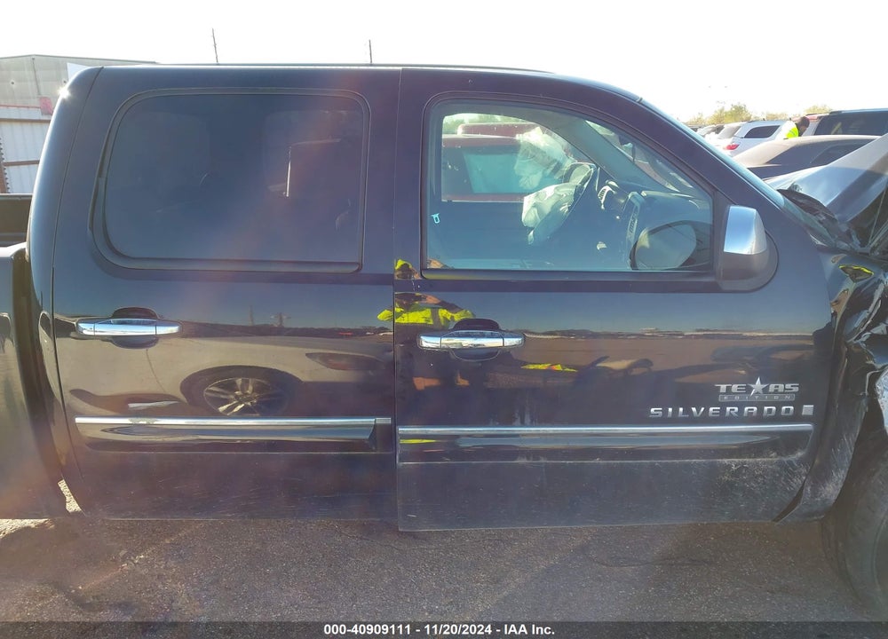 2009 CHEVROLET SILVERADO 1500 LT VIN: 3GCEC23J79G247389