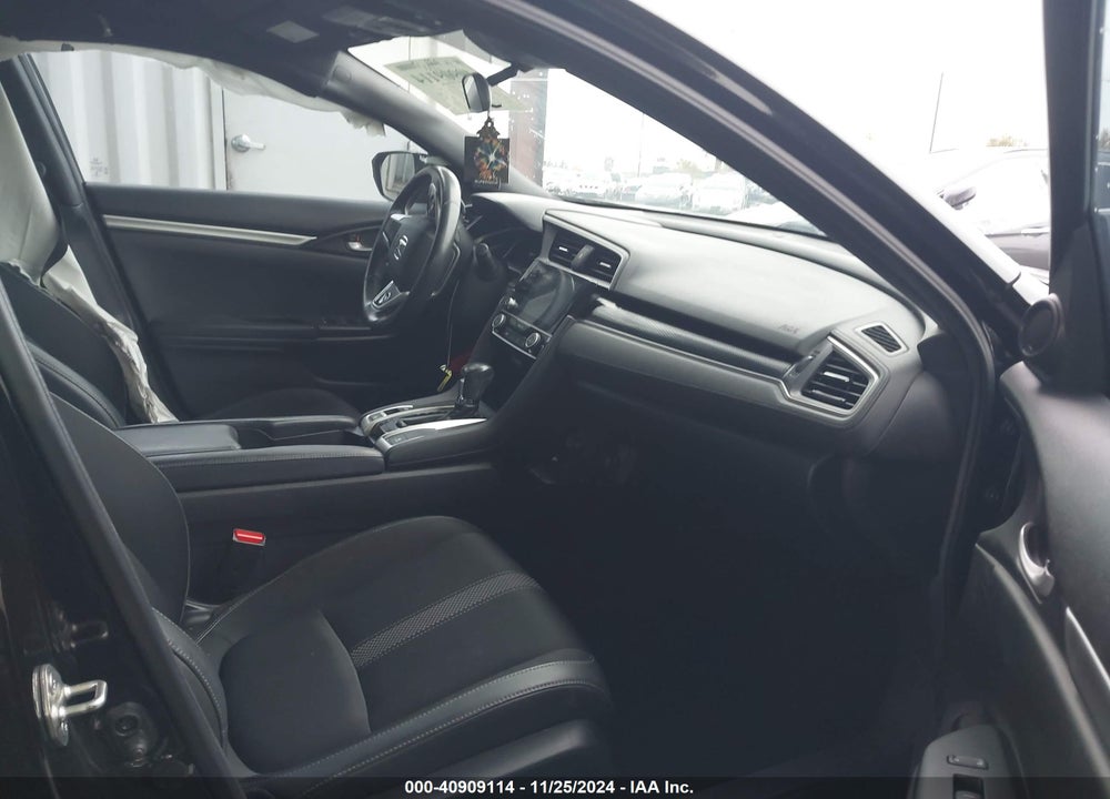 2019 HONDA CIVIC VIN: 19XFC2F81KE212703
