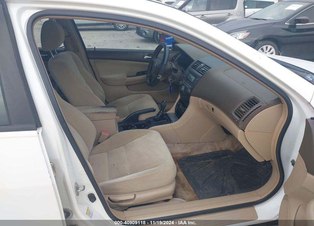 2007 HONDA ACCORD 2.4 VP VIN: 1HGCM55157A132323