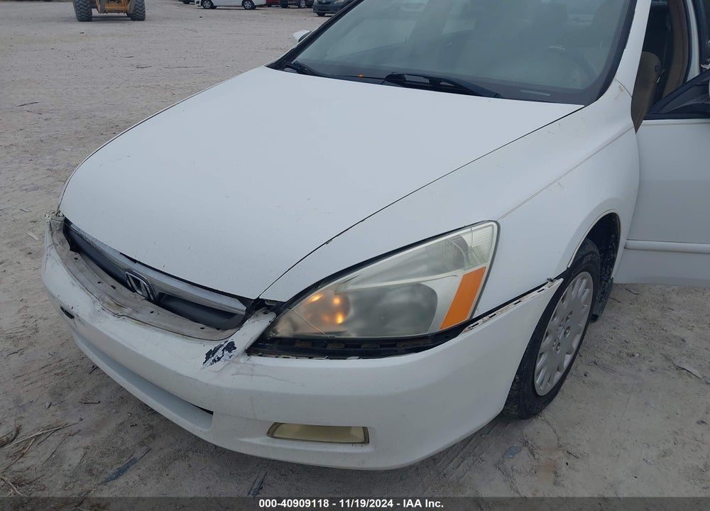 2007 HONDA ACCORD 2.4 VP VIN: 1HGCM55157A132323