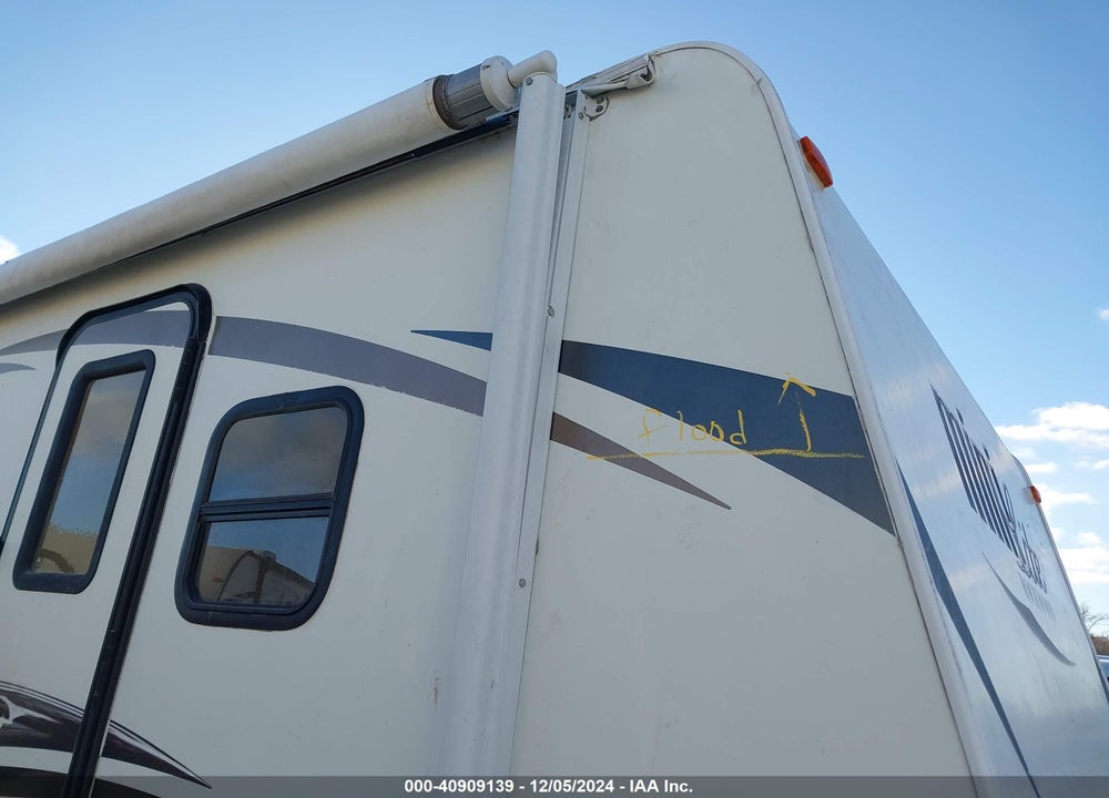2014 FOREST RIVER ROCKWOOD 2503 VIN: 4X4TRLA28ED128999