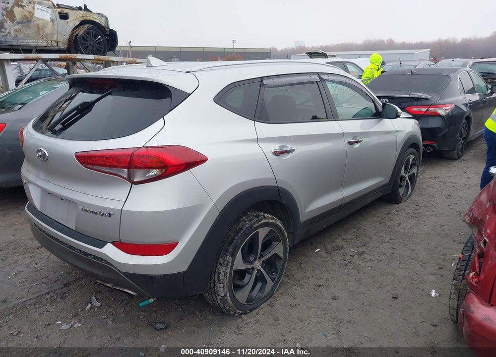 2016 HYUNDAI TUCSON LIMITED VIN: KM8J33A27GU042192