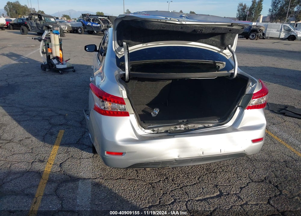 2015 NISSAN SENTRA SV VIN: 3N1AB7AP9FY339215