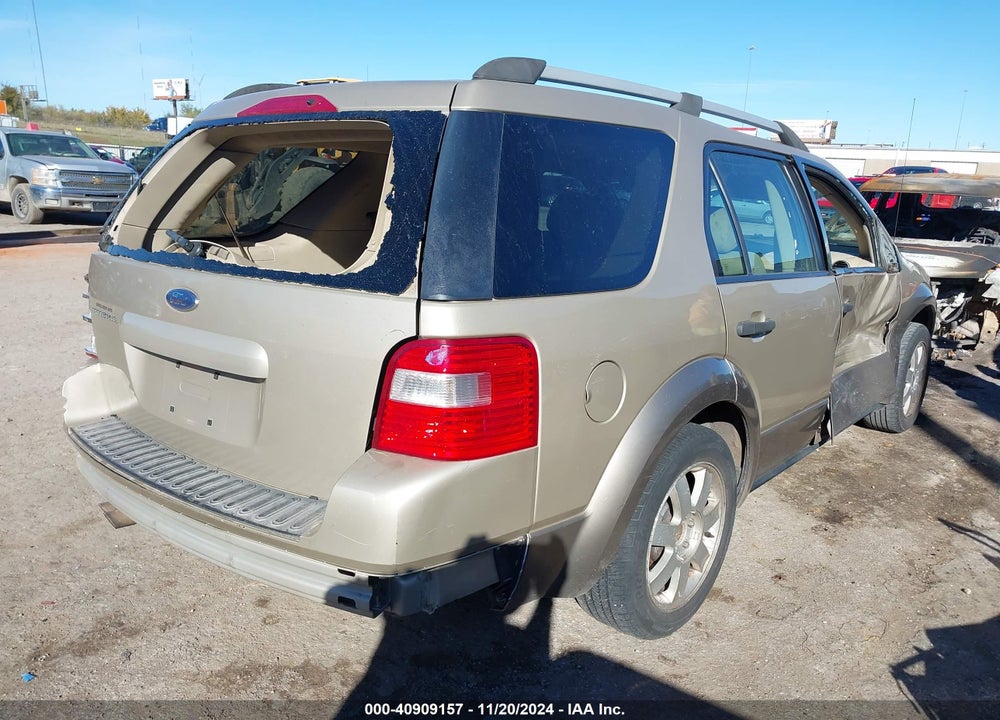 2005 FORD FREESTYLE SE VIN: 1FMZK01165GA80245