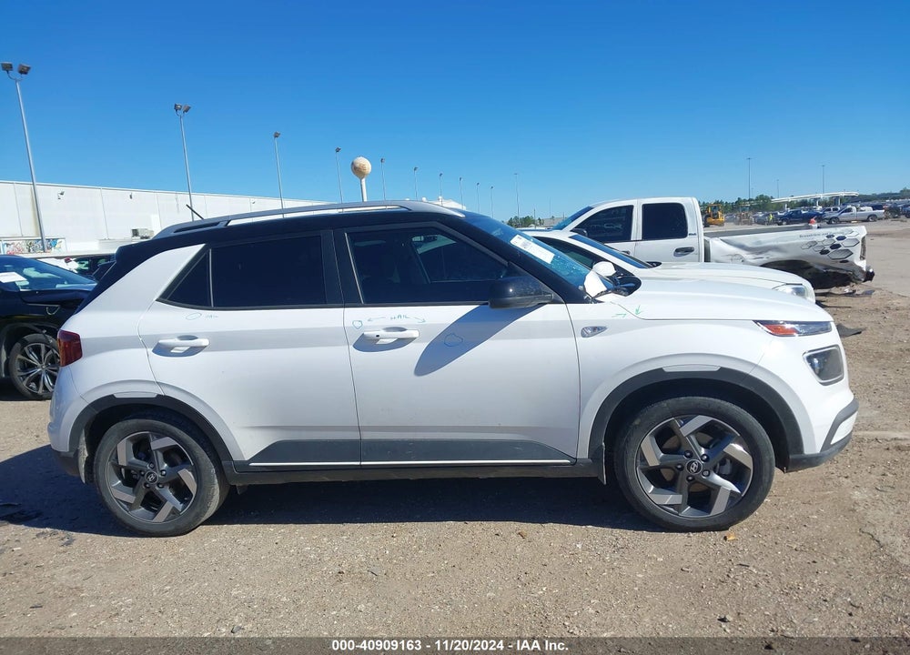 2023 HYUNDAI VENUE LIMITED VIN: KMHRC8A39PU260952
