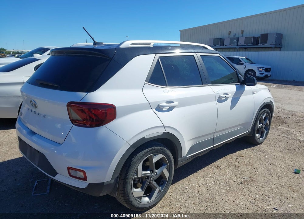 2023 HYUNDAI VENUE LIMITED VIN: KMHRC8A39PU260952