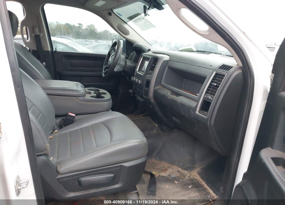 2016 RAM 1500 TRADESMAN VIN: 1C6RR7KM1GS298991