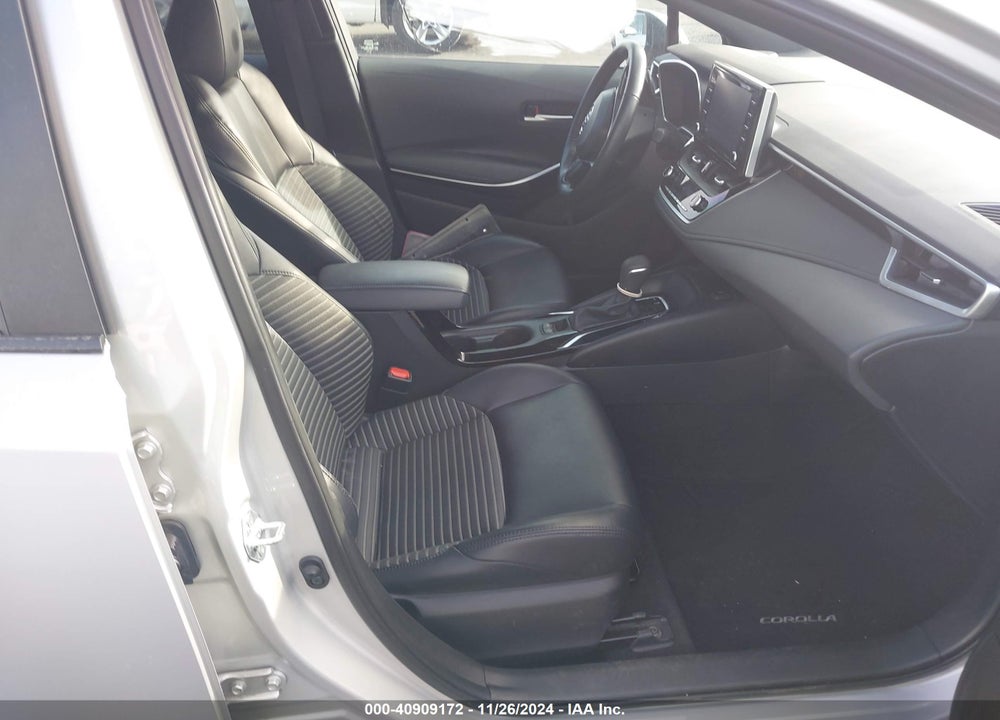 2022 TOYOTA COROLLA XSE VIN: 5YFT4MCE5NP112631