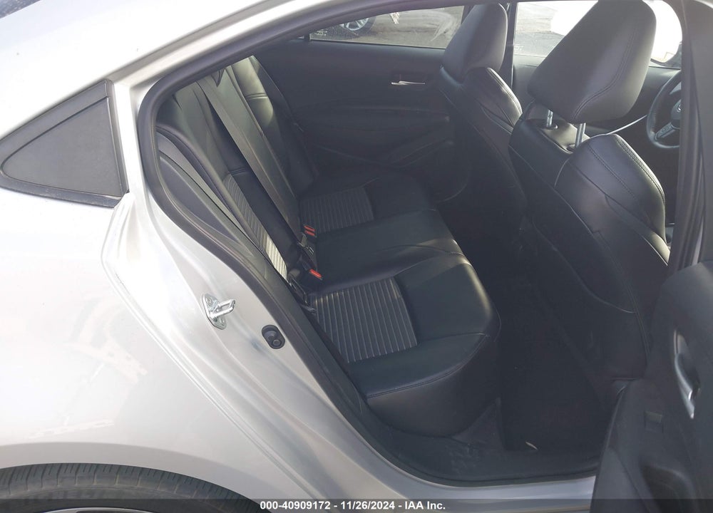 2022 TOYOTA COROLLA XSE VIN: 5YFT4MCE5NP112631