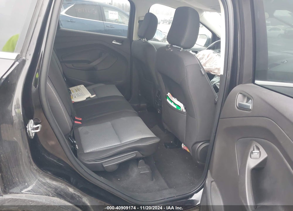 2019 FORD ESCAPE SE VIN: 1FMCU9GD4KUA78500