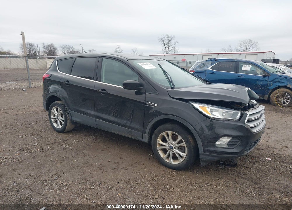 2019 FORD ESCAPE SE VIN: 1FMCU9GD4KUA78500